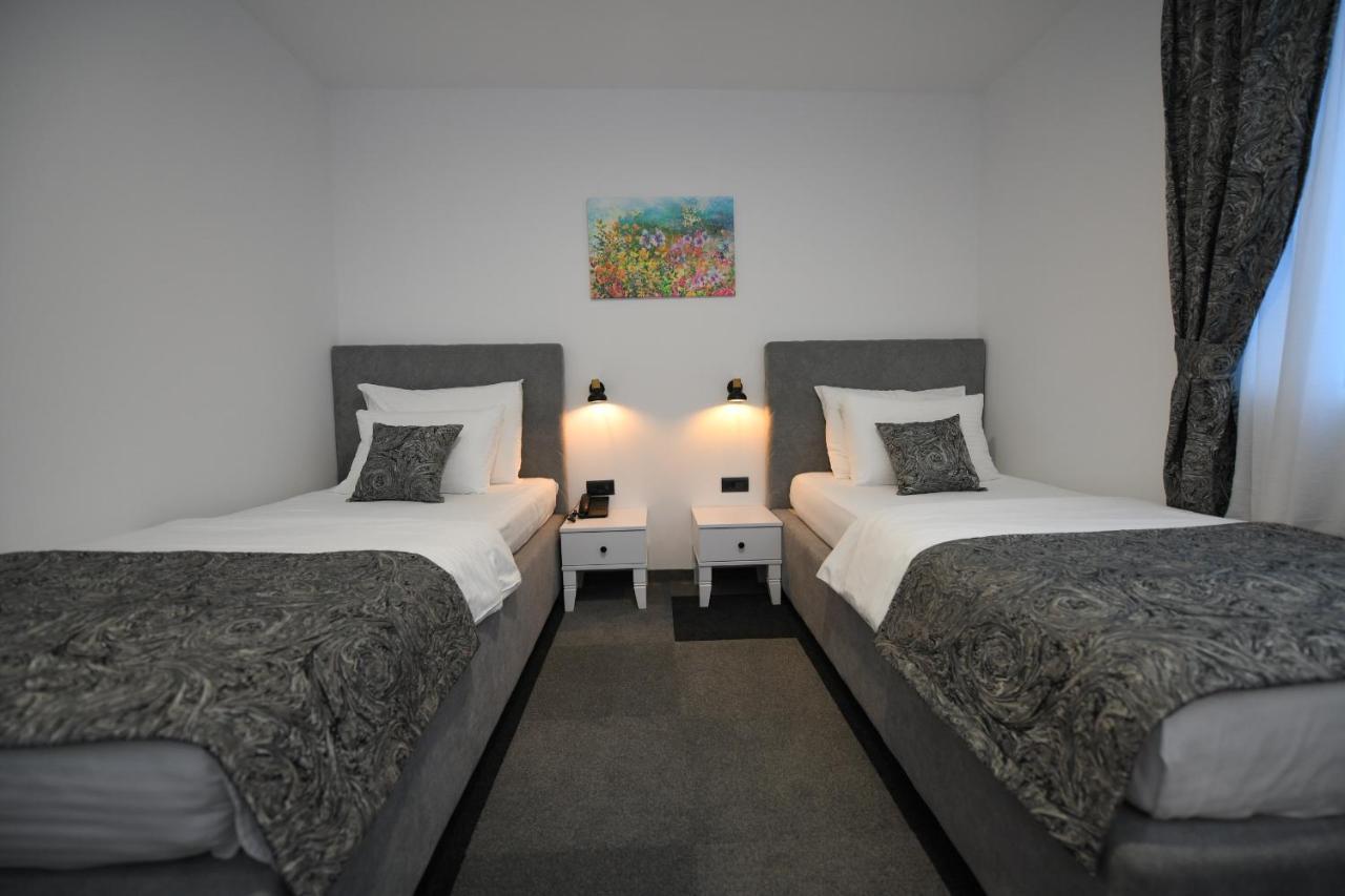 Hotel Kole Čačak المظهر الخارجي الصورة