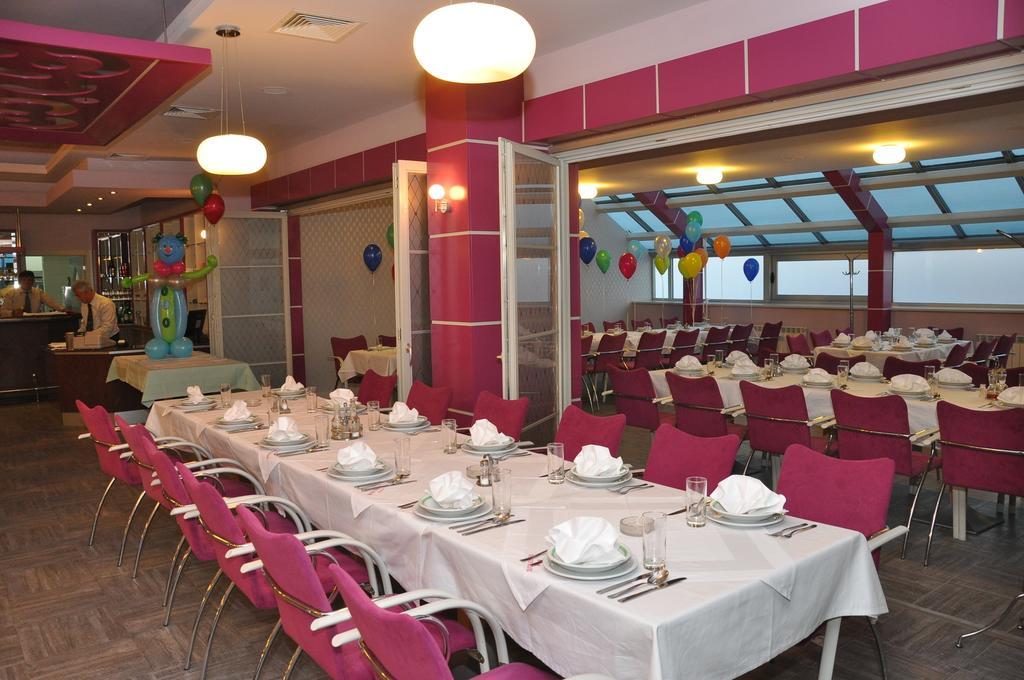 Hotel Kole Čačak المظهر الخارجي الصورة