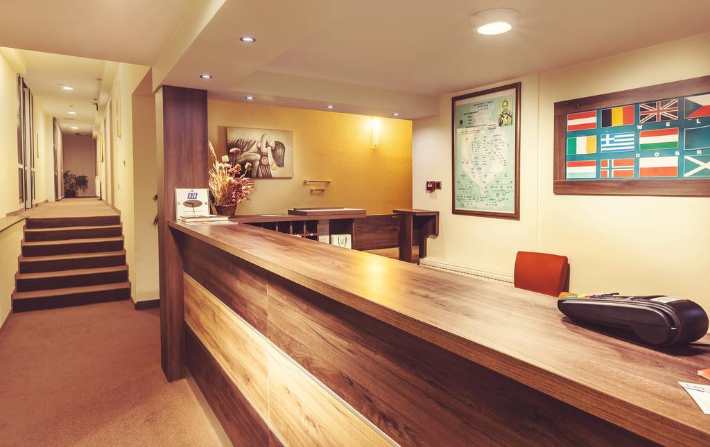 Hotel Kole Čačak المظهر الخارجي الصورة