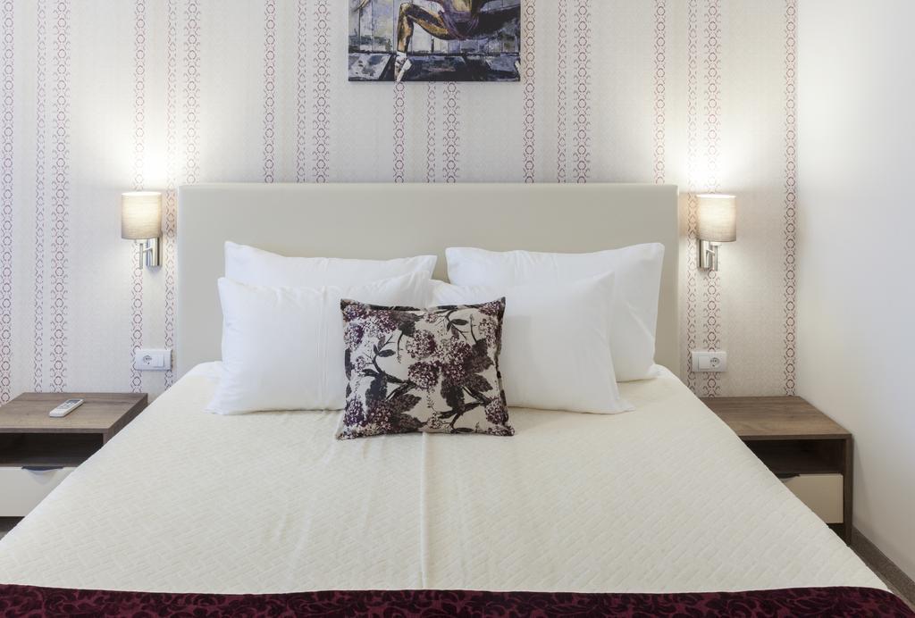 Hotel Kole Čačak المظهر الخارجي الصورة